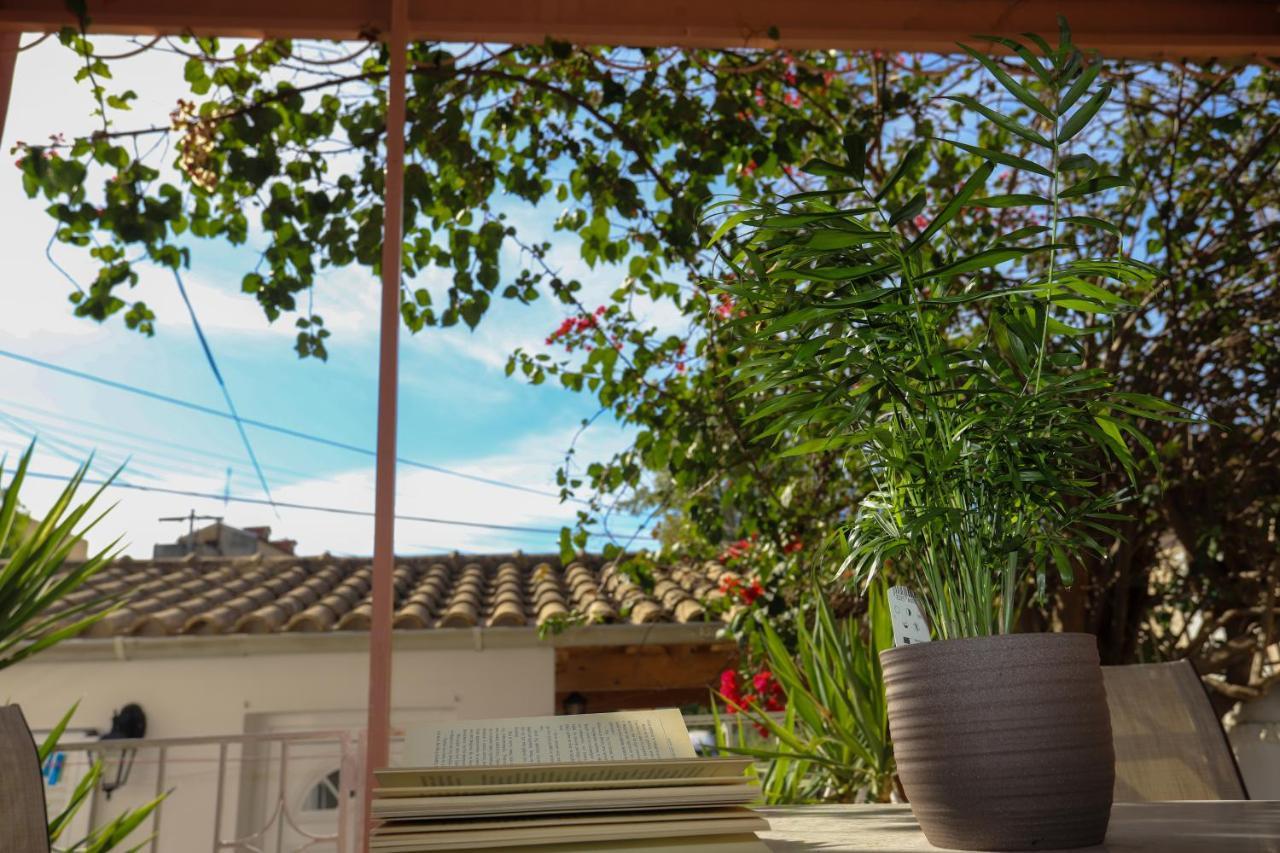 Family House At Corfu Town Corfu (city) Exterior foto