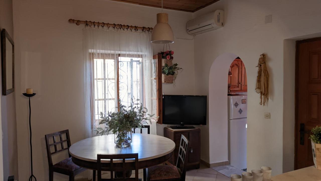 Family House At Corfu Town Corfu (city) Exterior foto